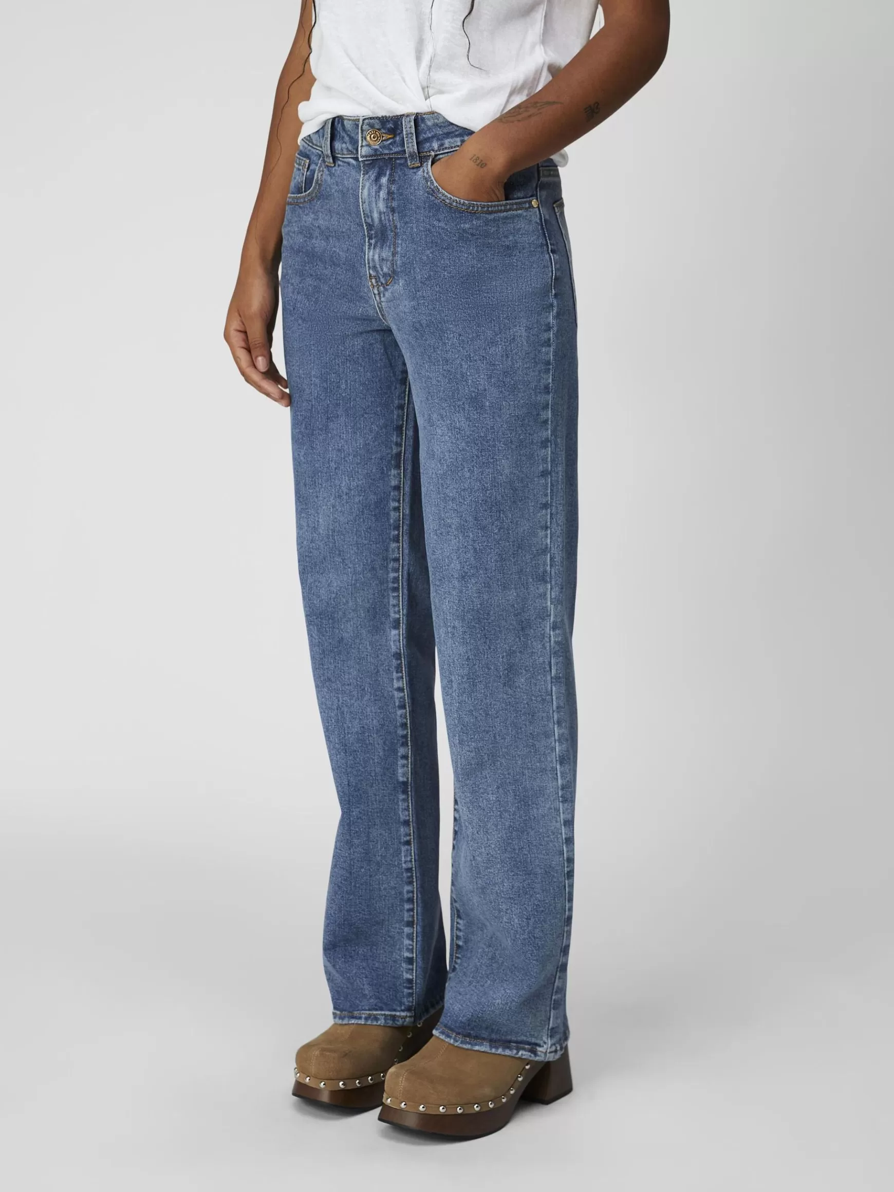 Dame OBJECT MELLEMHØJ TALJE WIDE FIT JEANS