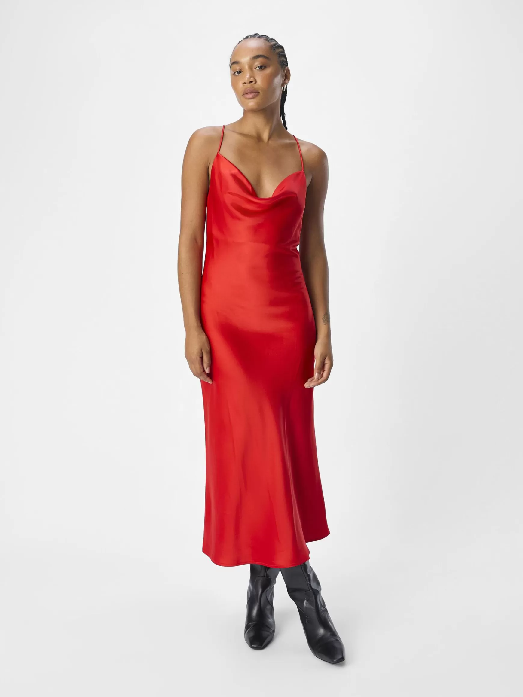 Dame OBJECT SATIN- MIDIKJOLE