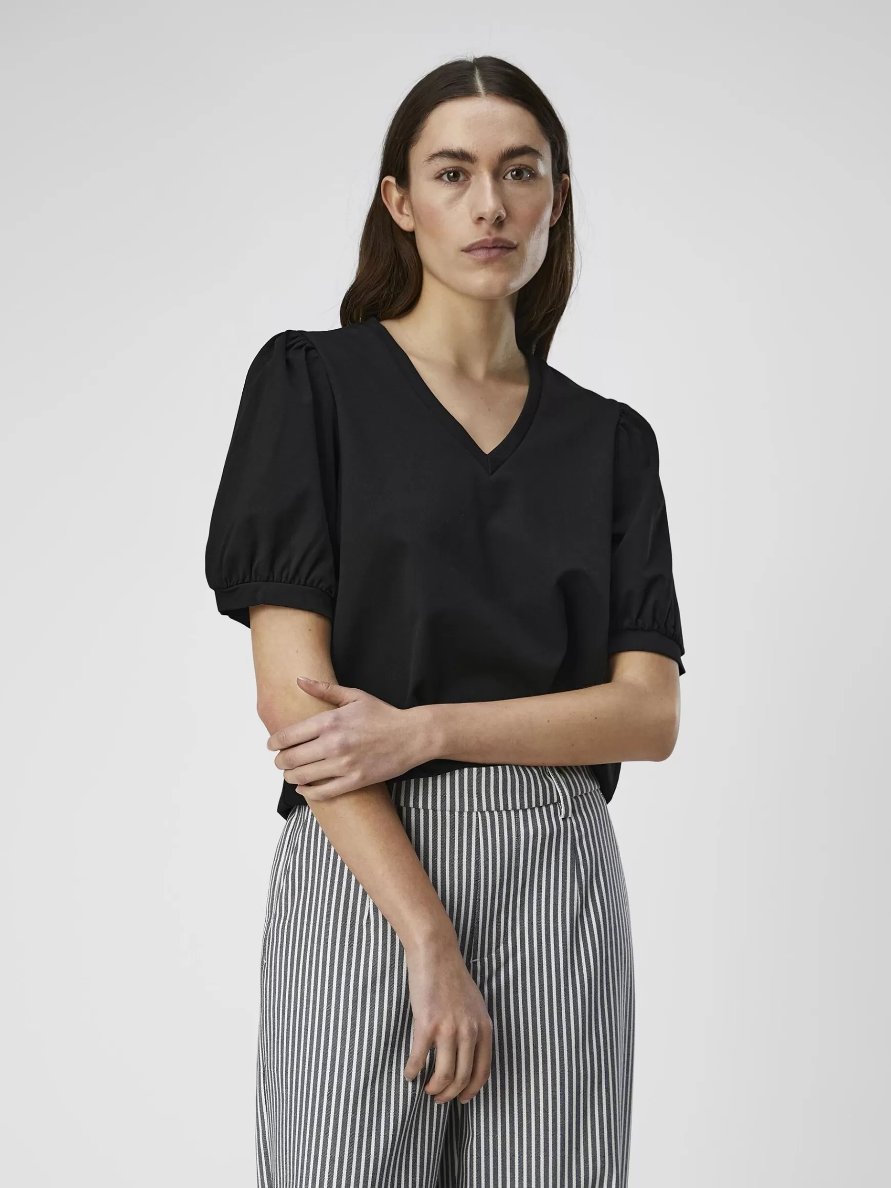 Dame OBJECT V-HALS T-SHIRT